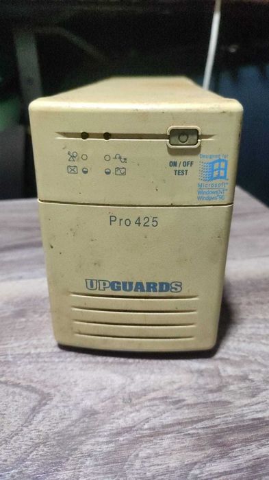 Adidasi Bebe consola  UPS guard pro 425+ups