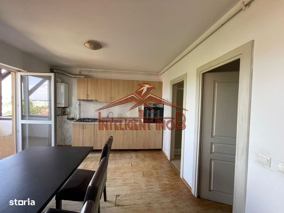 Apartament tip Duplex 3 Camere cu Vedere Panoramică și scara interioar — fotografia 3