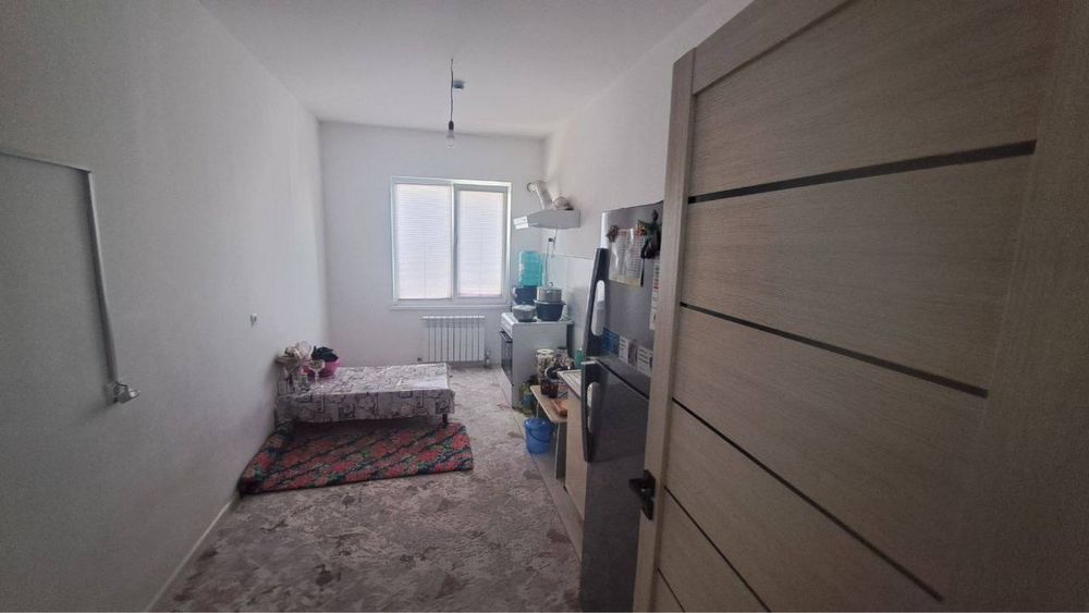 Продаётся квартира М Улугбекском районе карасу-6