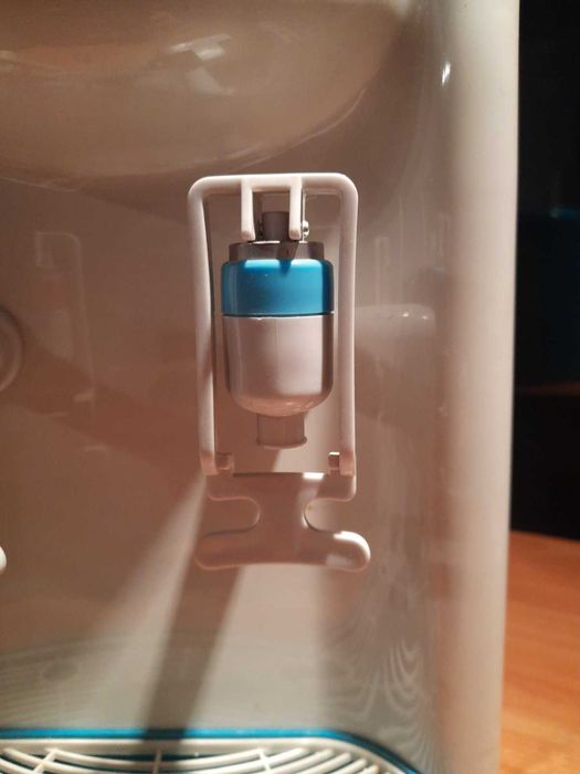 Български диспенсър за топла и студена вода за 19 л бидони МС Bulgaria