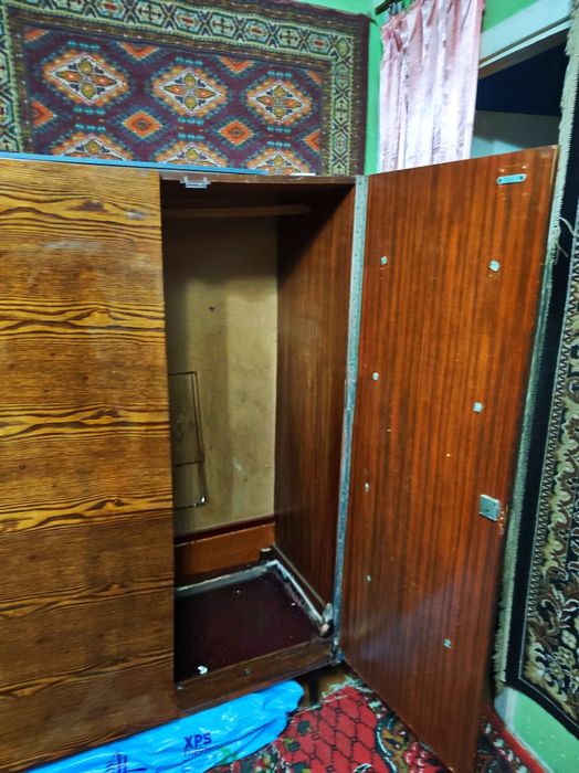 Шифонер для вещей