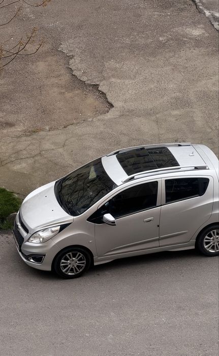 Spark 2010 M/T navarot