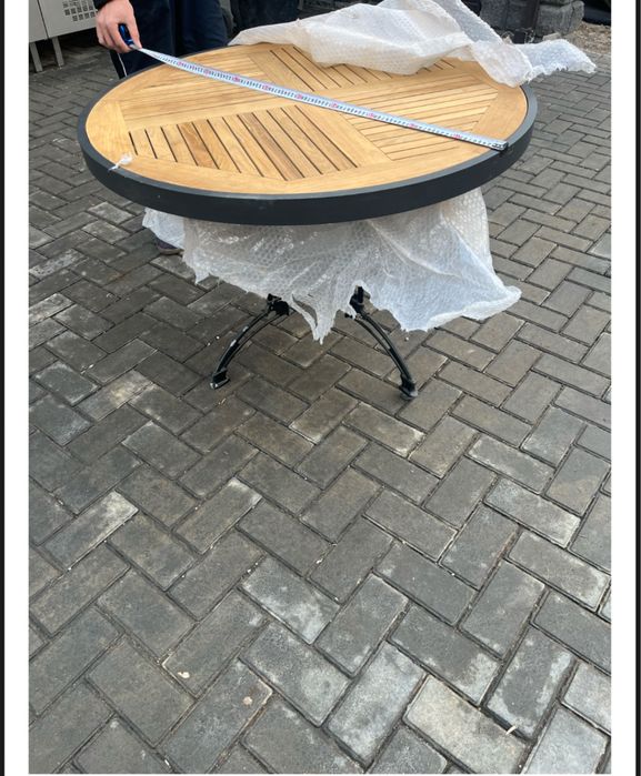 Столы в дом или на улицу