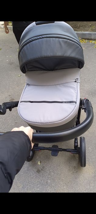 Продам коляску в отличном состоянии