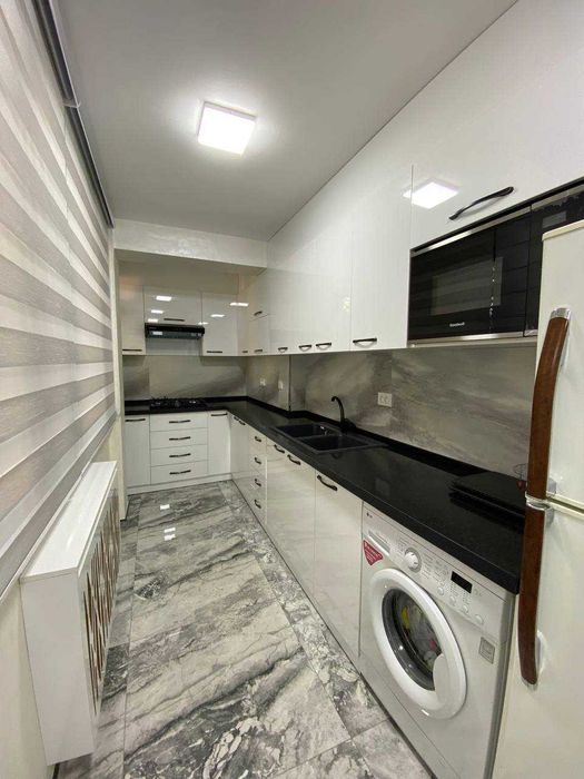 продается 3/3/4 на: Ц7