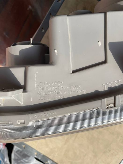 Damas fara Rodnoy mashinadan yechilgan