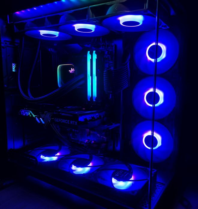 Геймърски компютър в Гаранция!