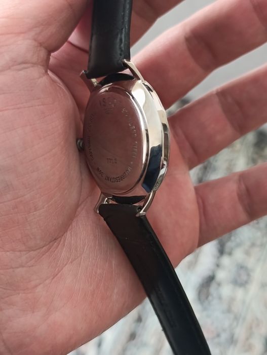 Tissot соат сотилади