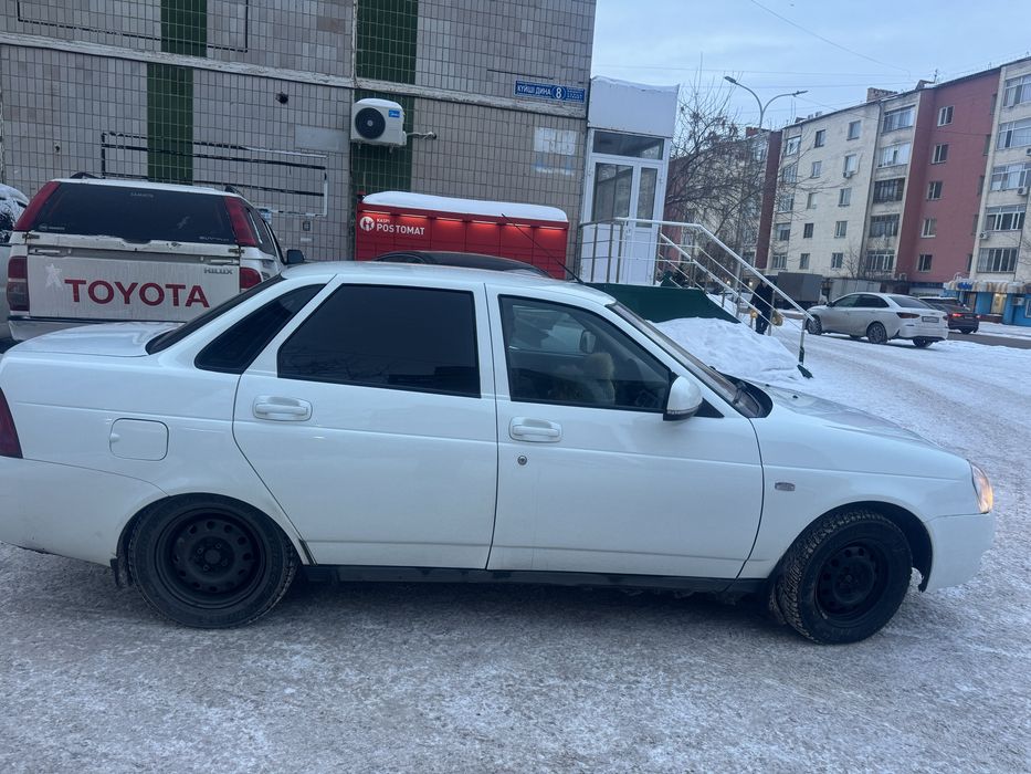 Продам Ваз лада приора седан