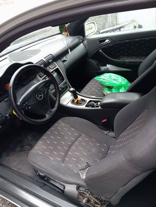 Mercedes-Benz C-Class W203