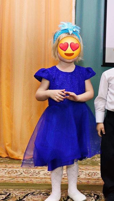 Продам детские платья