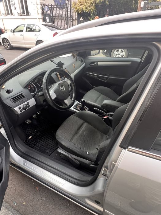 OPEL Astra 2006 — imagine 4