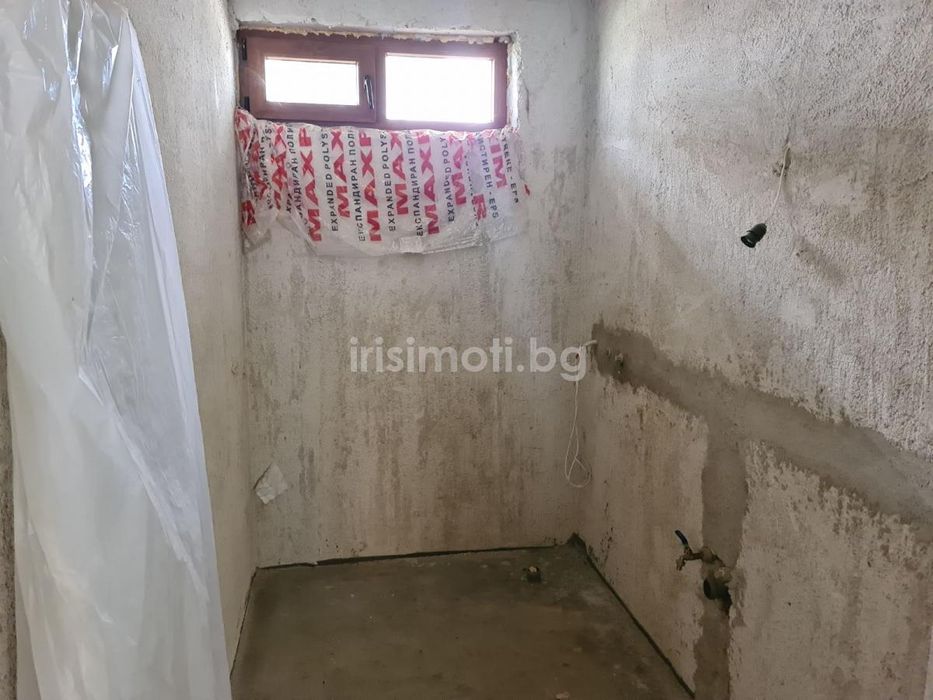 Продава се Двустаен апартамент в София, Манастирски ливади - 71 кв.м за 1942 €/кв.м - Снимка #2