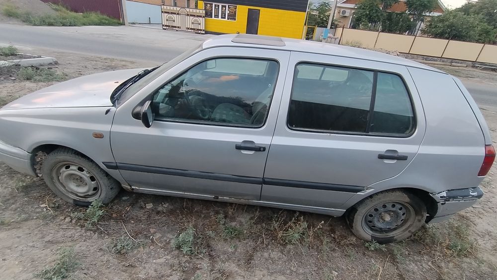 Гольф 3 продается