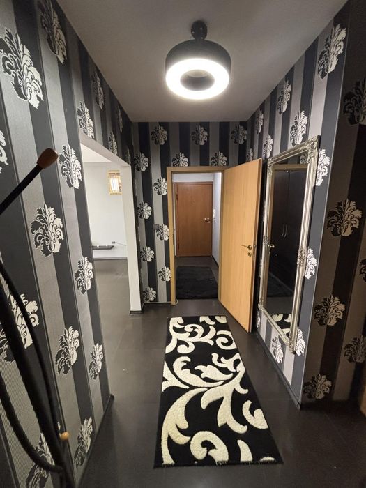 Дава се под наем Многостаен апартамент в Пловдив, Кършияка - 153 кв.м за 1200 € - Снимка #10