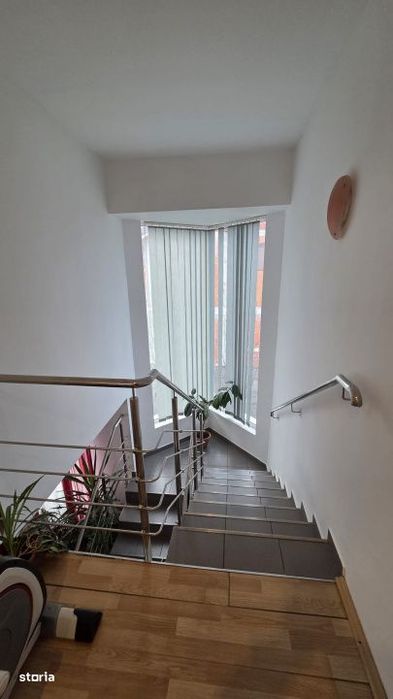 Casa cu mansarda  – Zona Aquastar, str. Gorunului