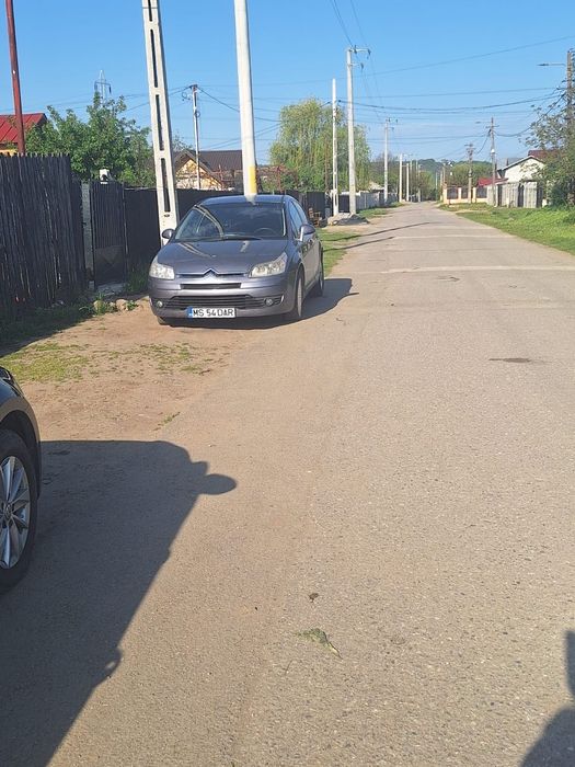 Vând Citroën c4 1.6 diesel