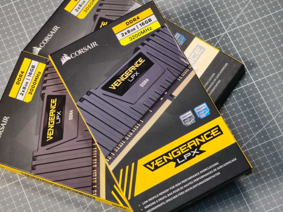 Memorie RAM Corsair 16GB DDR4 3200MHz – Kit 2 x 8GB