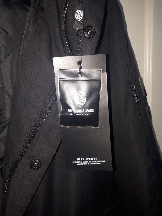 Демисезонная куртка Tiger force