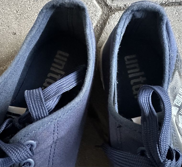 Продам кеды 43 размера.