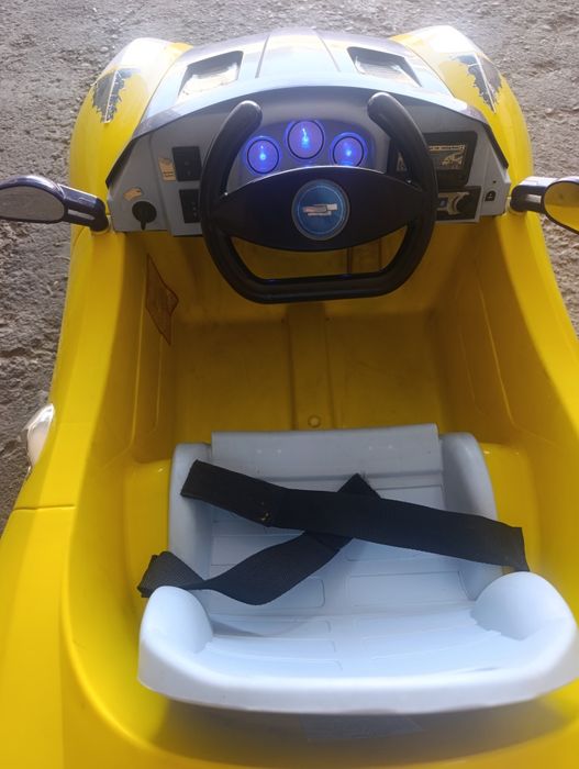 Детска количка на ток