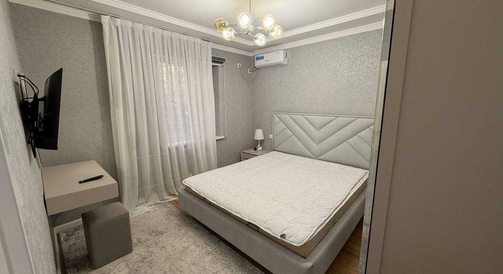 Эльбек, Канадская школа, магазин Виноград, 77-я серия