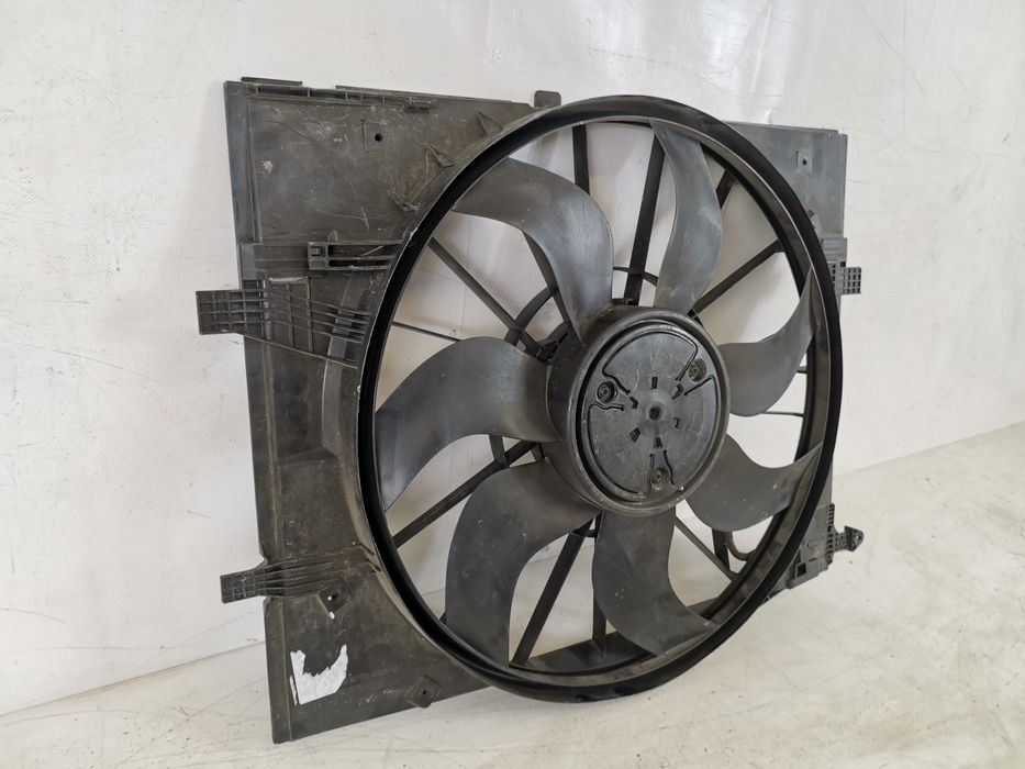 Вентилатор за охлаждане на радиатор Мерцедес-Бенц / Mercedes-Benz S-Cl