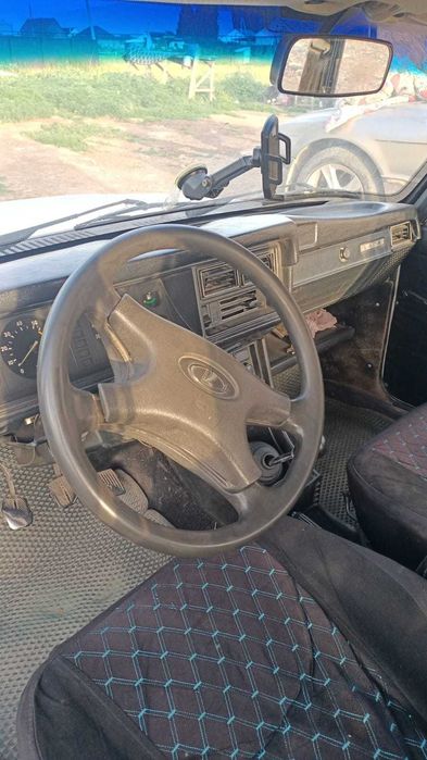 автомобиль ваз 2107