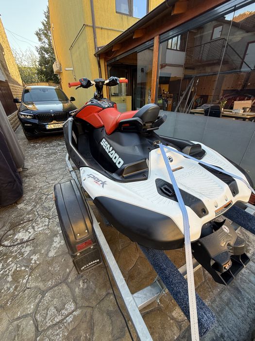 Skijet seadoo spark trixx