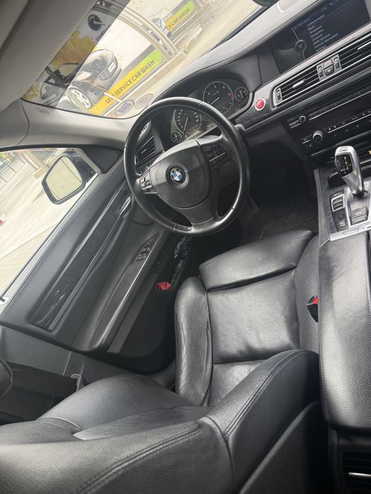 Vand Bmw seria 7 sau schimb cu atv