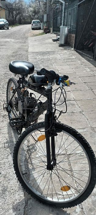 Колело с двигател