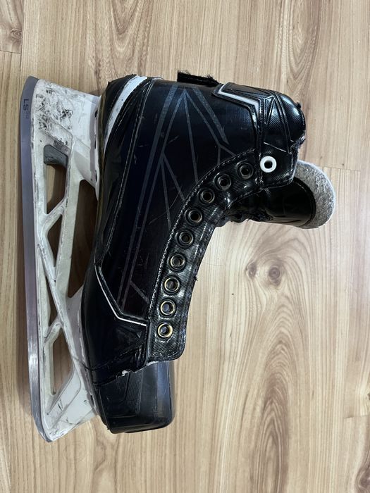 Patine portar hochei Bauer S190 mar 44 incl. o pereche de sireturi noi