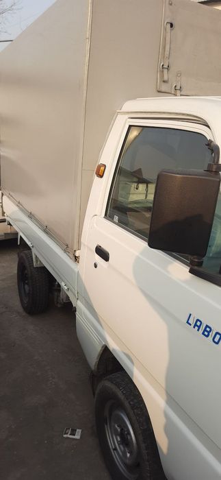 Лабо буткалик сотилади