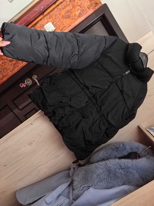 Дамско зимно яке