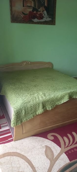 Спальный гарнитур б/у