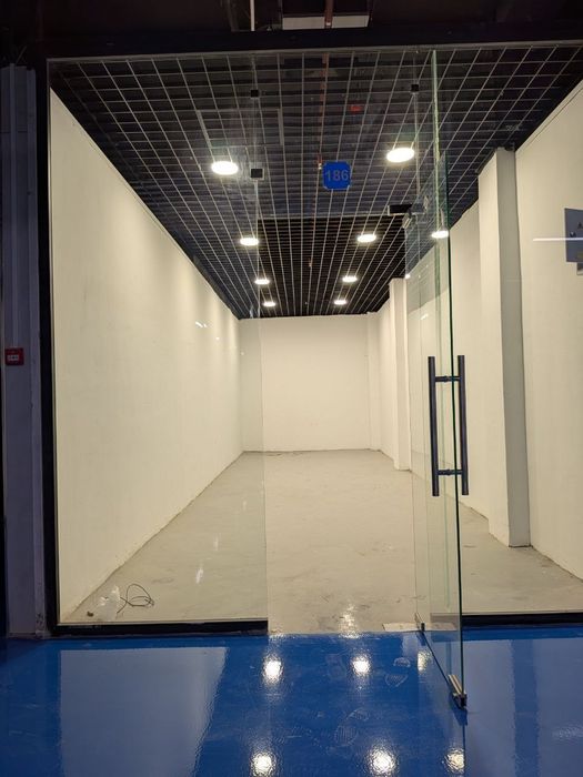 Farxadskiy zapchast yangi qurilgan Scopus Mall da Dokon , Доконлар