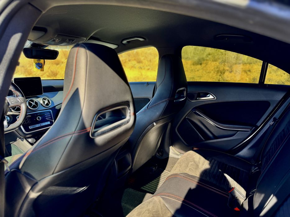 Mercedes Benz CLA 180 2018