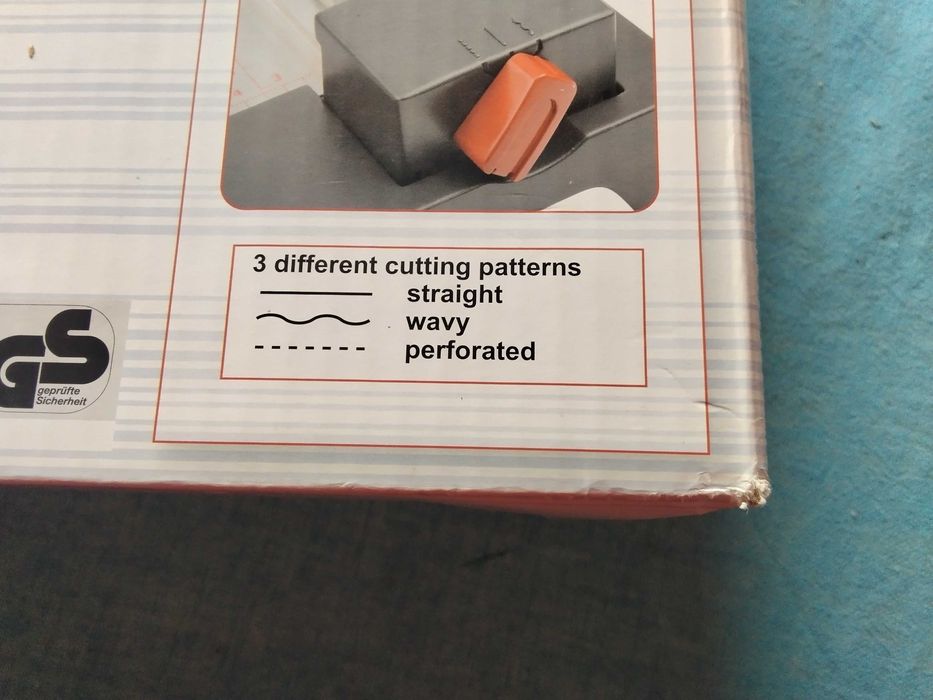 оригинална немска гилотина за рязане фотографии и визитки