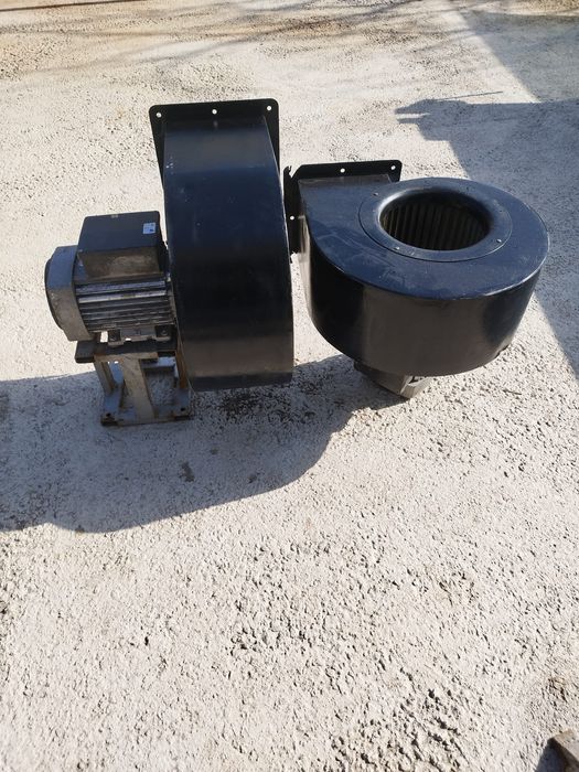 Ventilator centrifugal