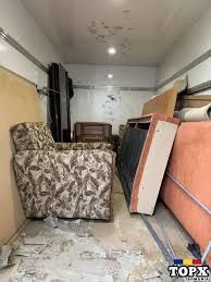 Ofer servicii de transport debarasare