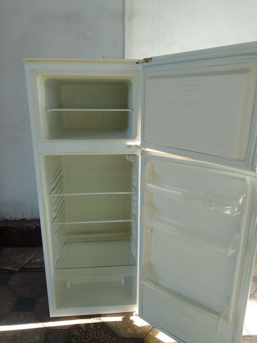 Холодильник ROISON продам