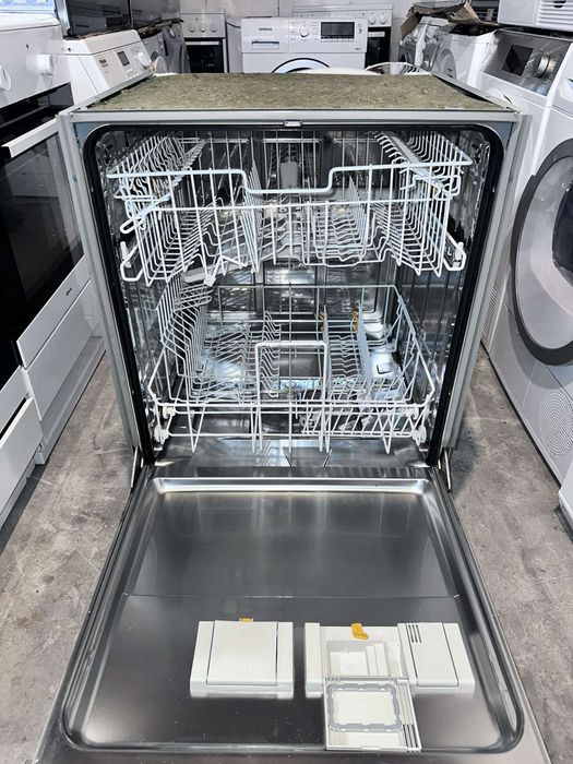 Съдомиялна +гаранция. MIELE  за  пълно вграждане, 60 см. Безплатна доставка за София