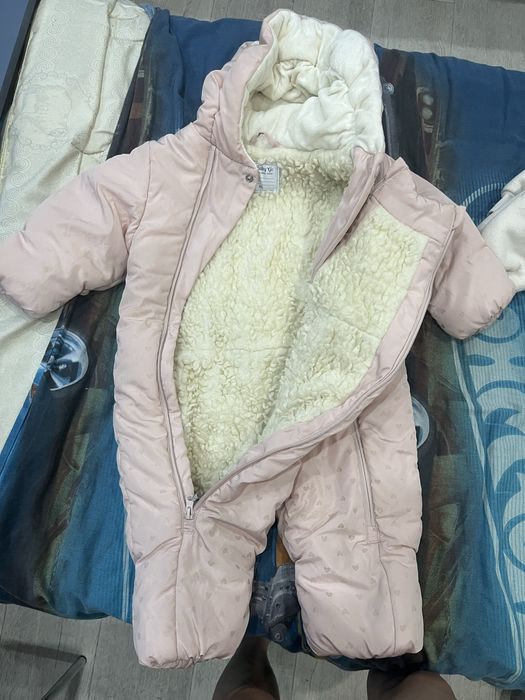 Продам весенний и зимний комбинезон