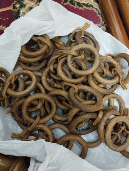 Двухрядный деревянный карниз для штор