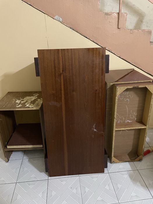 Продается бу одна тумба, подставка к телевизору, письменный стол