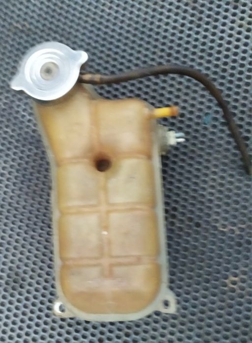 Продам детали Мерс124!