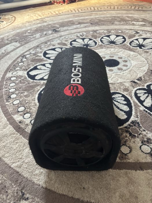 Продам сабвуфер и могнитофон BOS-MINI