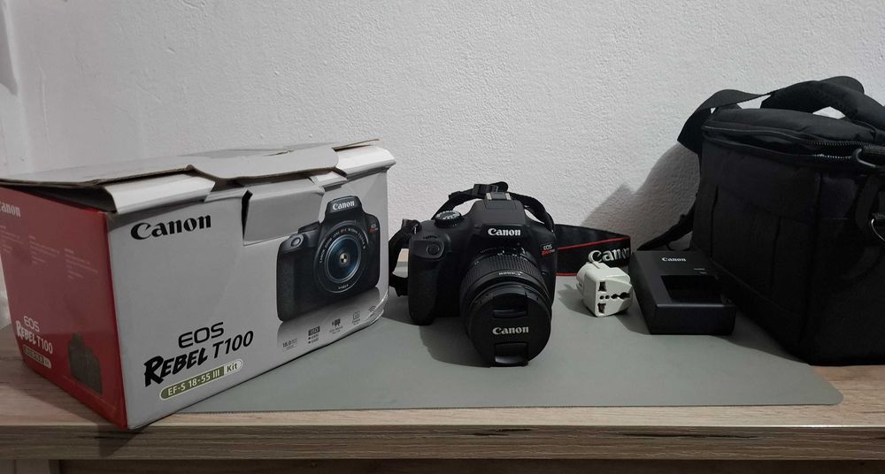 Canon 3000d / Rebel T100