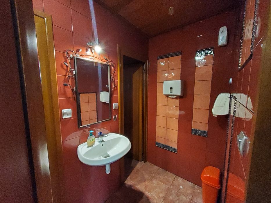 Дава се под наем Заведение в Банкя - 300 кв.м за 2553.06 € - Снимка #10