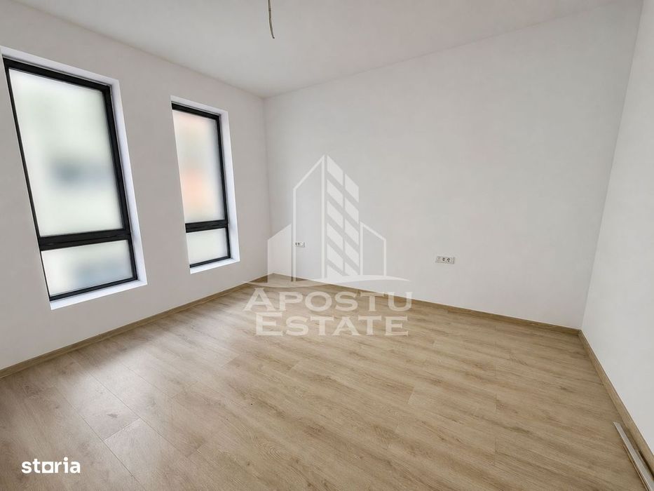 Apartament cu 2 camere, etaj intermediar, zona Planetelor